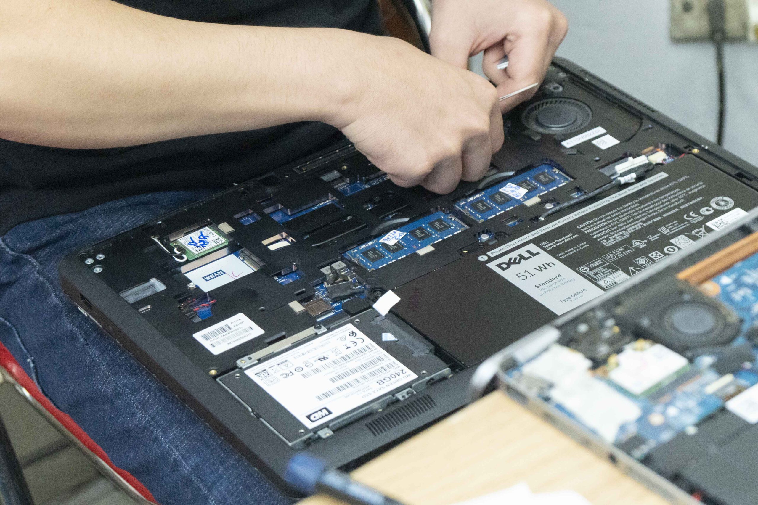 AZZ05786 - sua nhanh 247 2-3